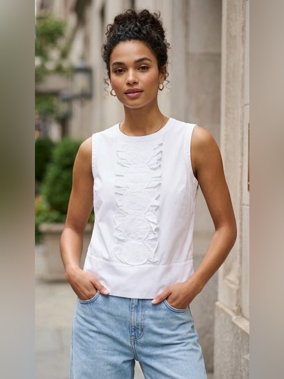 Kate Spade New York White Cotton Ruffle Appliqué Sleeveless Blouse Size 6